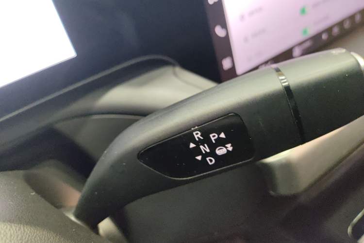 Used XPeng P7 2022 625E Gear Lever