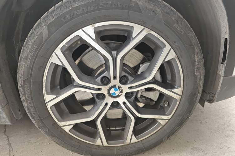 Used BMW X1 2022 sDrive25Li Leading Model