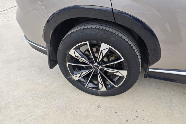 Used Roewe RX5 New Energy 2023 eRX5 Super Hybrid Premium Edition
