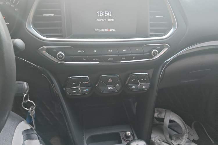 Used GAC Trumpchi GS4 2017 235T Manual Two-Wheel Drive Luxury Edition