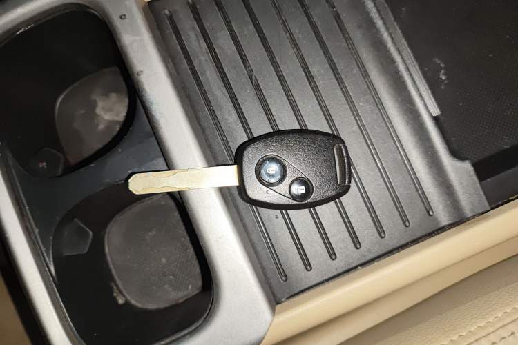 Used Honda Odyssey 2009 2.4L Luxury Edition Vehicle Key