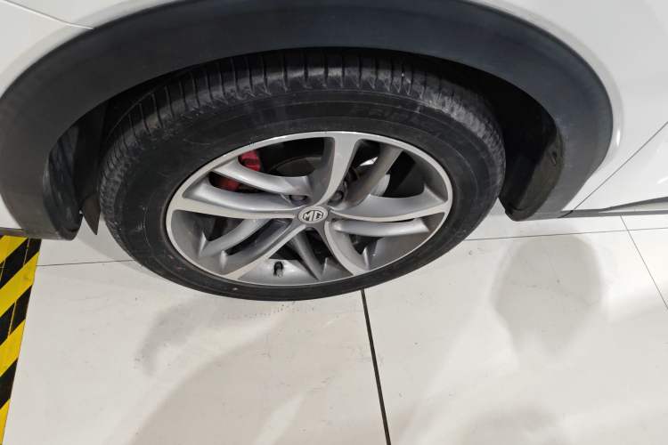 Used MG HS 2019 30T Automatic 2WD Trophy Supreme Edition China VI Standard
