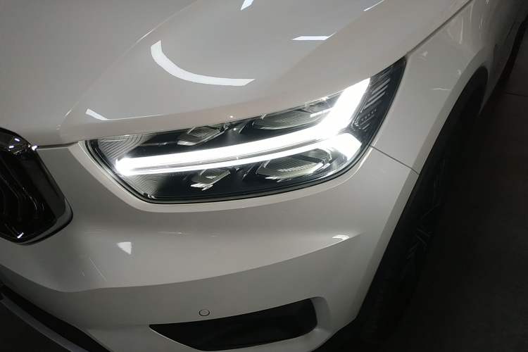 Used Volvo XC40 2021 T4 Four-Wheel Drive Smart Luxury Edition Left Front Headlight