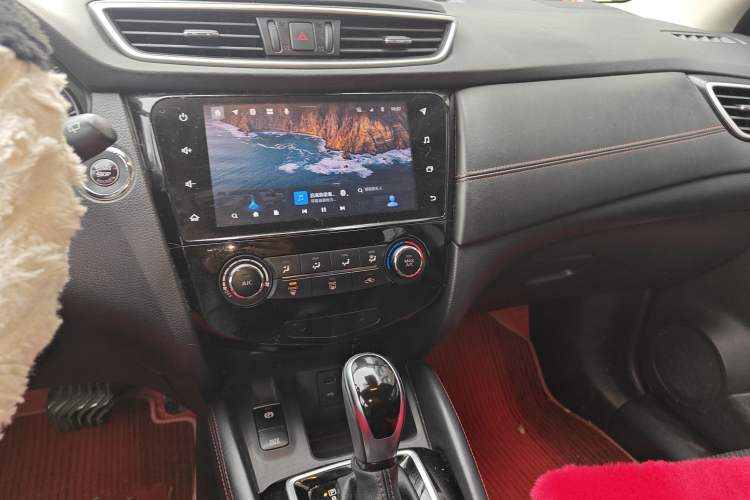 Used Nissan Qashqai 2021 2.0L CVT Luxury Navigation Edition
