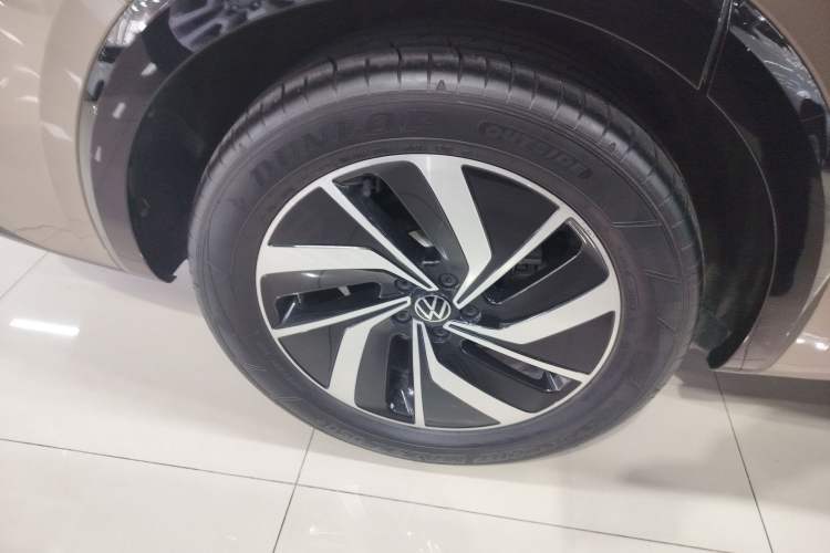 Used Volkswagen Viloran 2023 380TSI Luxury Edition