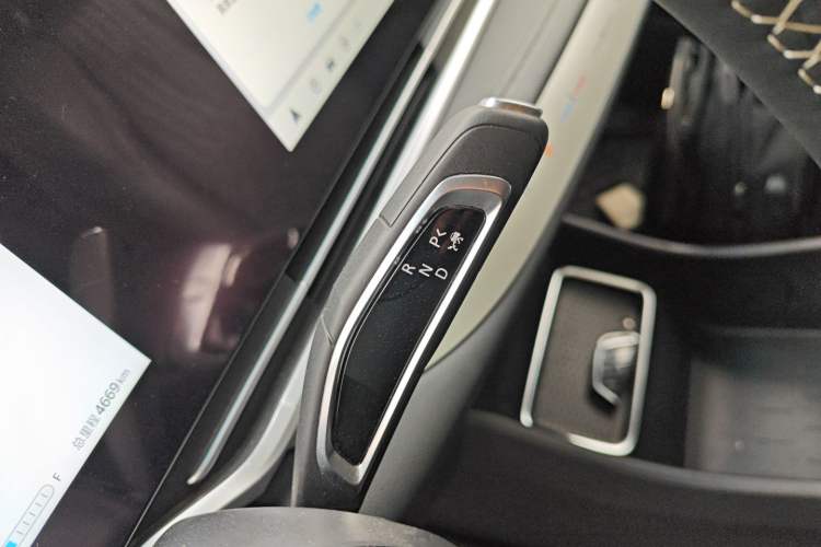 Used SAIC MAXUS G90 2022 2.0T Interstellar Flagship Edition