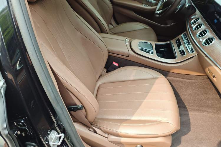 Used Mercedes-Benz E-Class 2023 Updated E 300 L Luxury Edition
