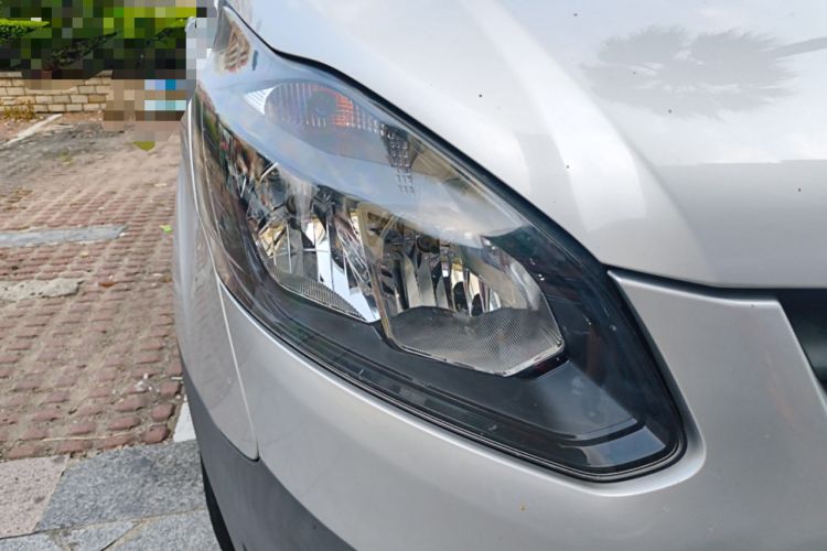 Used Ford Transit 2017 2.0T Diesel Van Short Wheelbase Low Roof China V Standard