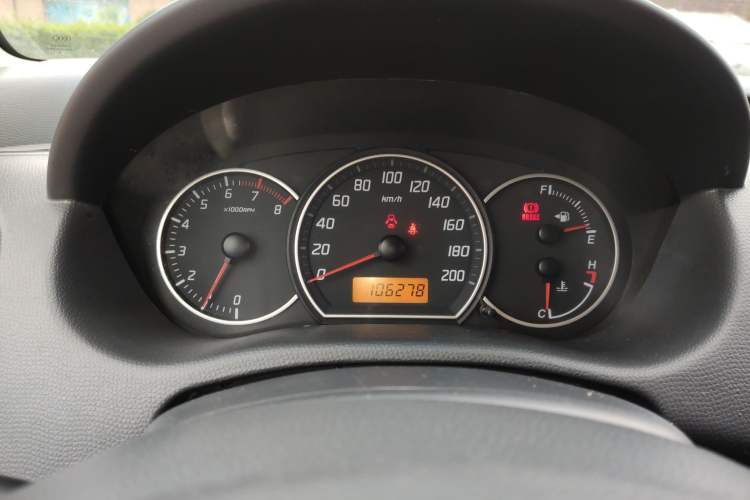 Used Suzuki Swift 2014 1.3L Manual Standard Edition