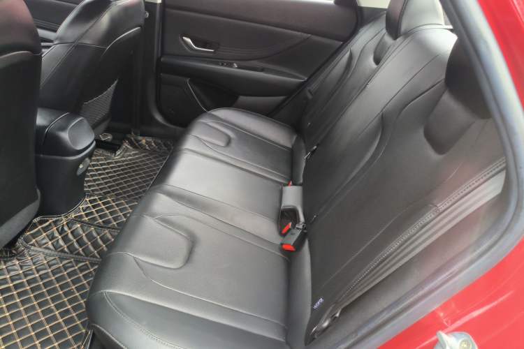 Used Hyundai Elantra 2021 1.5L CVT GLX Elite Edition Left Rear Seat