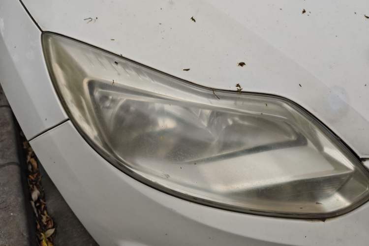 Used Ford Focus 2012 Sedan 1.6L Automatic Fashion Edition