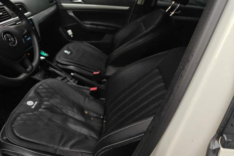 Used Volkswagen Lavida 2017 1.6L Automatic Fashion Edition
