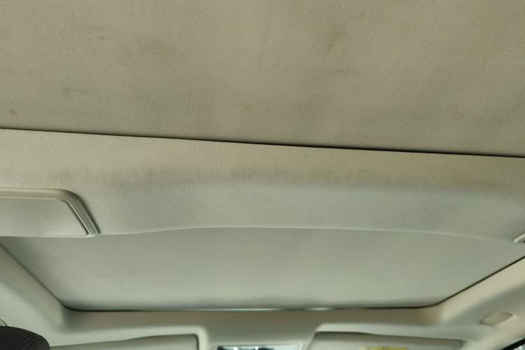 Used Jaguar XJ 2018 XJL 3.0 SC Two-Wheel-Drive Elegant Business Edition Headliner