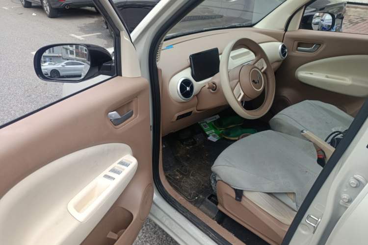 Used Wuling Hongguang MINIEV 2025 Four-Door Version Advanced Edition
