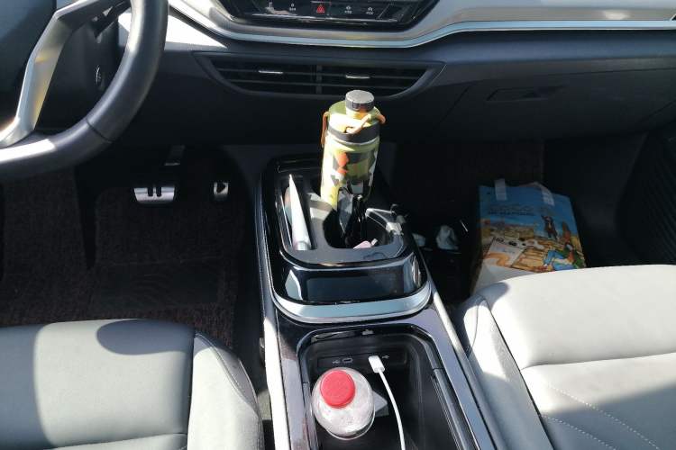 Used Volkswagen ID.4 CROZZ 2021 Long-Range PRO Two-Wheel Drive Version
