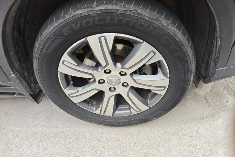 Used GAC Trumpchi GS7 2017 320T Two-Wheel-Drive Luxury Smart Connectivity Model