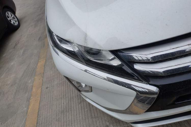 Used Mitsubishi Eclipse Cross 2019 1.5T CVT Two-Wheel Drive Dream Edition China VI Standard Right Front Headlight