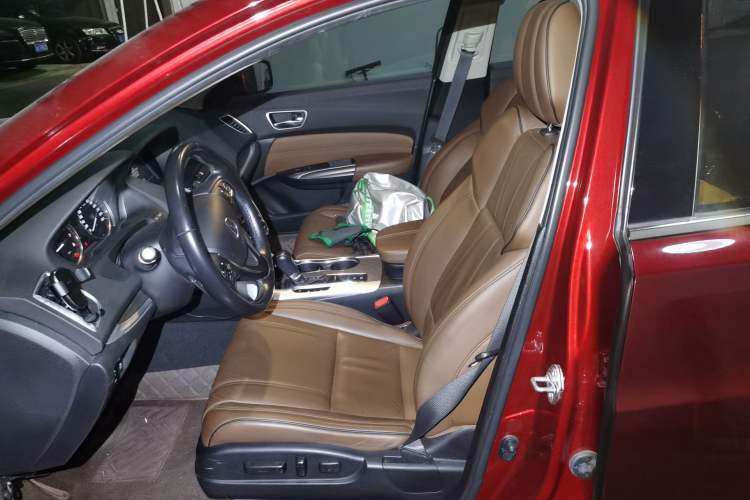 Used Acura TLX-L 2018 2.4L Deluxe Edition