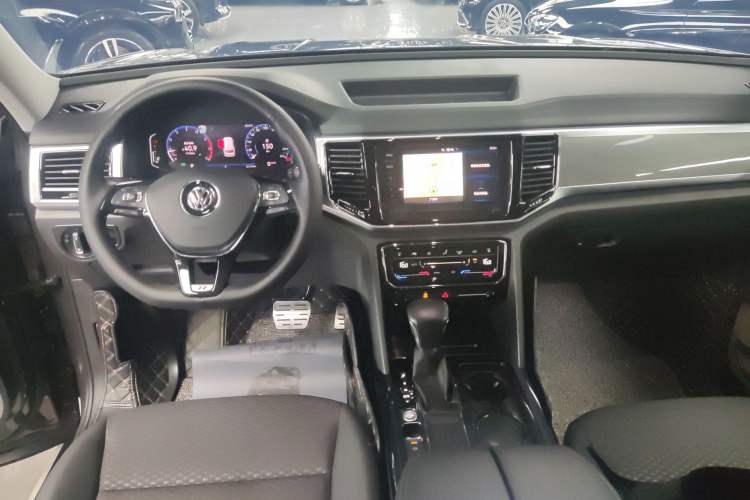 Used Volkswagen Teramont 2020 330TSI Two-Wheel Drive Comfort Edition China VI Standard Audio And AC Panel