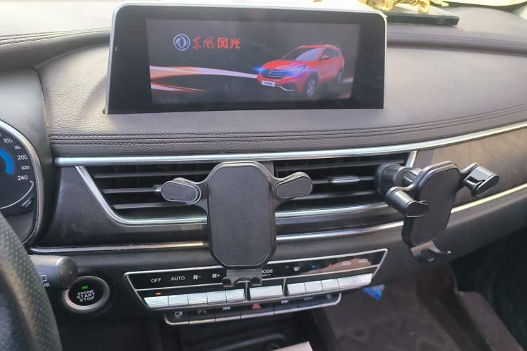 Used Dongfeng Fengon 580 2017 1.5T CVT Smart Connectivity Model Audio And AC Panel