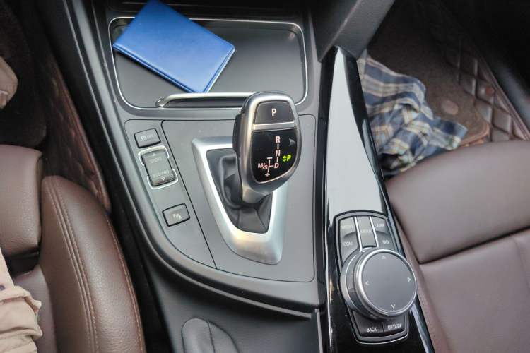 Used BMW 3 Series 2018 320Li Leading Model M Sport Package