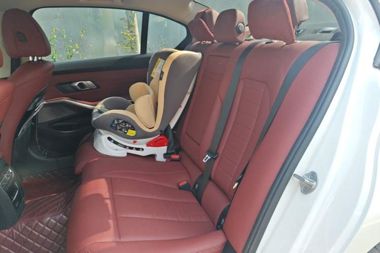 Used BMW 3 Series 2021 Facelifted 320Li M Sport Package Left Rear Seat