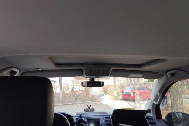 Used Volkswagen Multivan 2018 2.0 TSI Four-Wheel Drive Comfort Edition 7-Seater Headliner