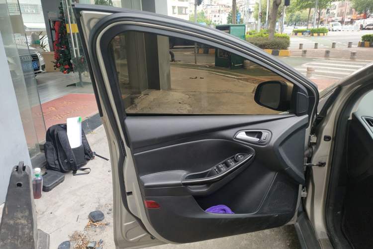 Used Ford Focus 2017 Hatchback EcoBoost 125 Automatic - Ultra-Powerful Style Edition with Smart Drive Features