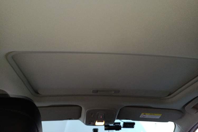 Used Citroen C4L 2015 1.8L Automatic Luxury Edition
