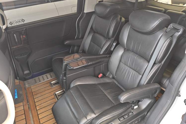 Used Honda Elysion 2016 2.4L Luxury Edition