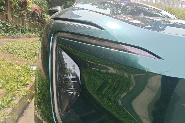 Used Avatr 07 2024 Max Extended-Range Edition Right Front Headlight