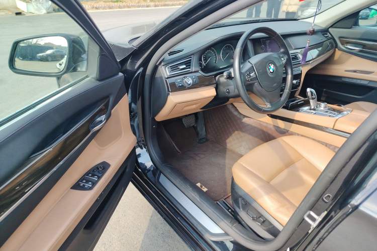 Used BMW 7 Series 2009 740Li Leading Model Driver Seat