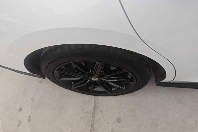 Used CHANGAN UNI-V 2022 1.5T Prestige Version
