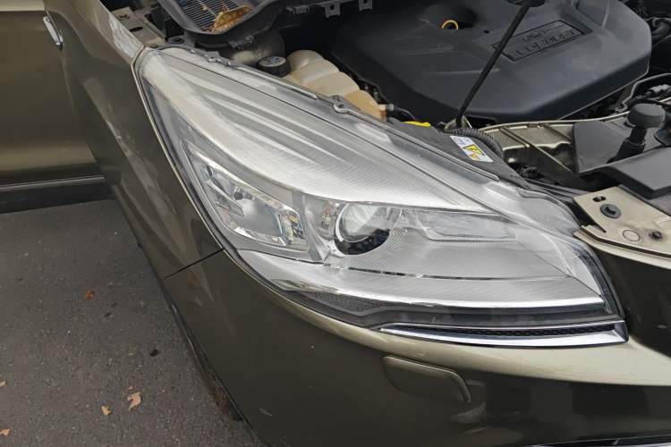 Used Ford Kuga 2015 2.0L GTDi Four-Wheel Drive Prestige Model