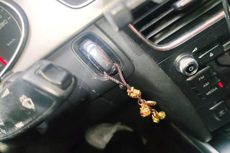 Used Audi A4L 2013 35 TFSI Automatic Standard Model
