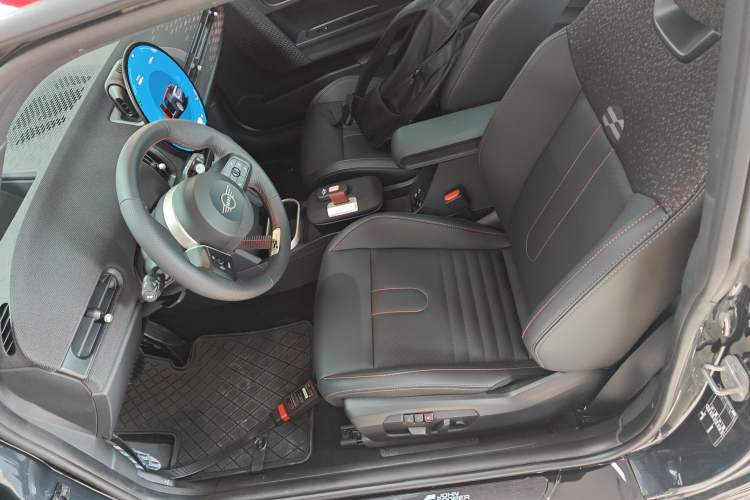 Used MINI JCW 2025 JOHN COOPER WORKS
