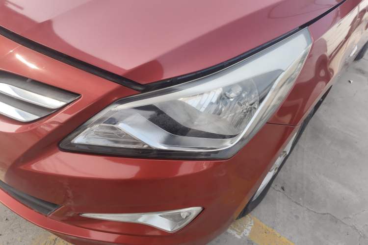 Used Hyundai Verna (older generation) 2014 1.4L Automatic Smart GLS
