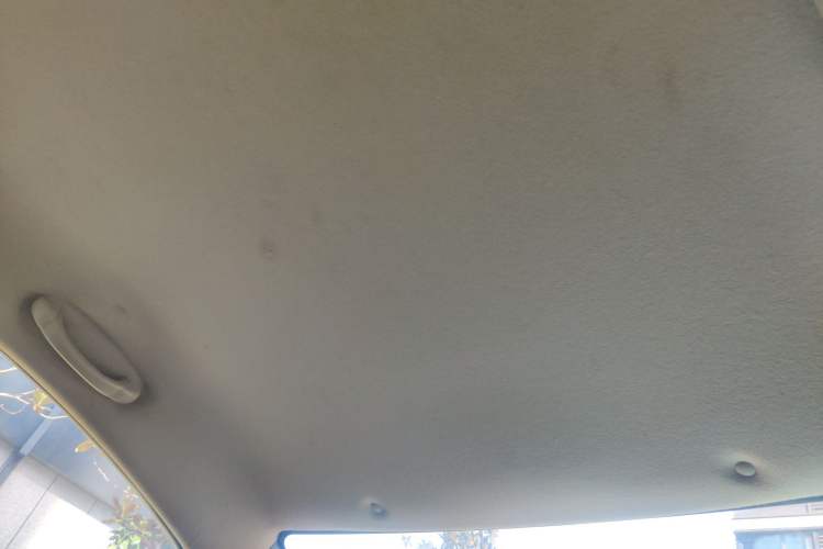 Used Hyundai Verna (older generation) 2014 1.4L Automatic Smart GLS Headliner