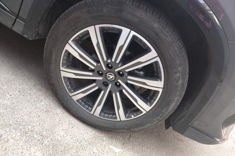 Used Changan CS75 PLUS 2025 Model, 3rd Generation Champion Edition 1.5T Jinghang Version