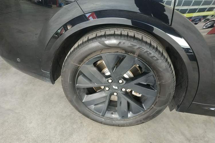 Used Li Auto L8 2023 Pro Model