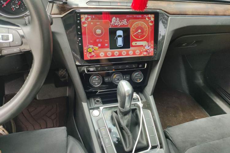 Used Volkswagen Magotan 2017 330TSI DSG Luxury Model