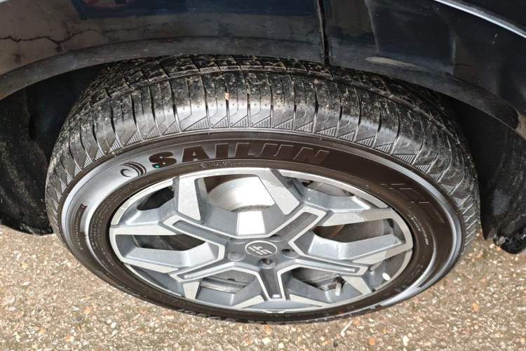 Used JETOUR Shanhai L7 Plus 2025 Model 121km Luxury 5-seater Right Rear Wheel Hub