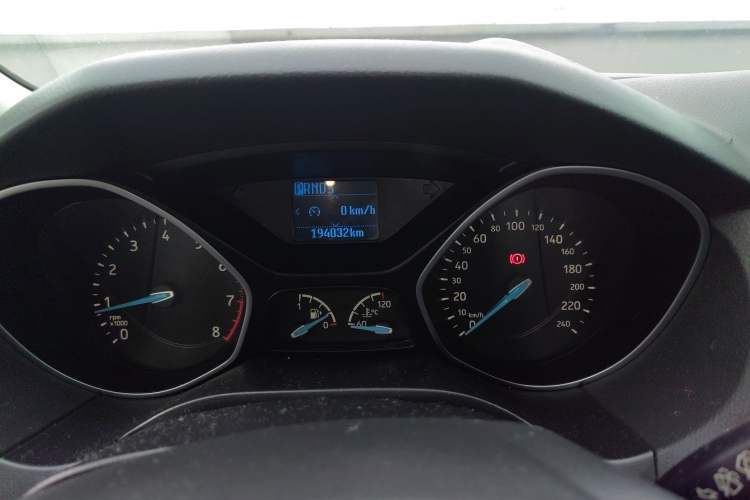 Used Ford Focus 2015 Hatchback 1.6L Automatic Fashion Edition Instrument Cluster