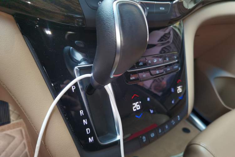 Used Buick GL8 2017 ES 28T Luxury Model China V Standard