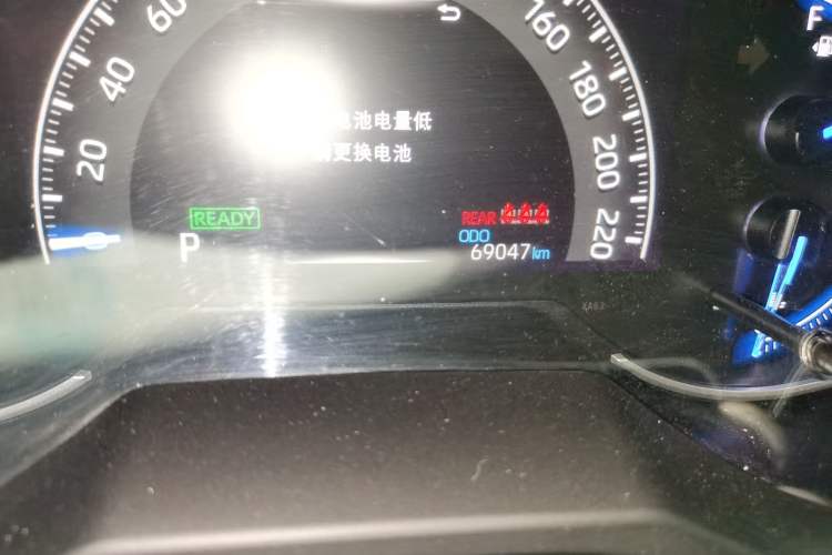 Used Toyota RAV4 2020 Dual-Engine 2.5L E-CVT 4x4 Elite PLUS Edition
