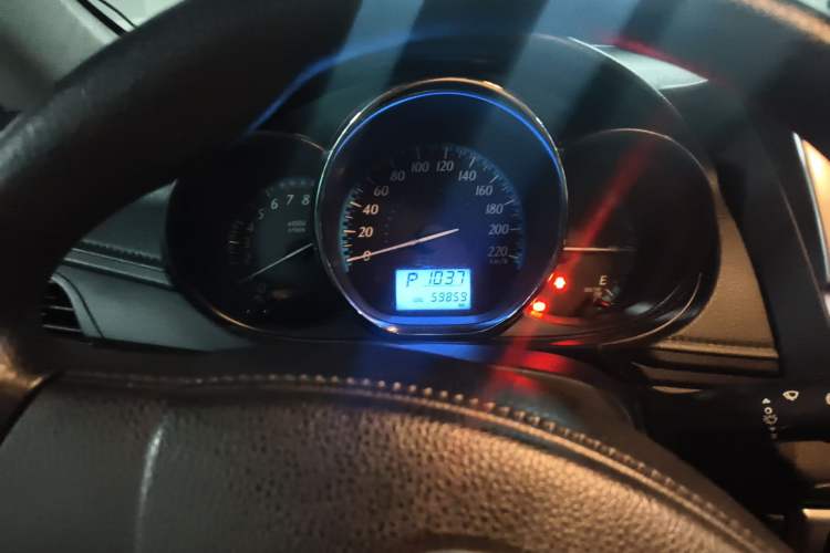 Used Toyota YARiS L Zhi Xuan 2016 Revised 1.5E CVT Charming Edition