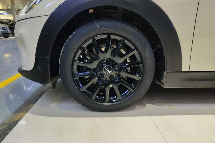 Used MINI MINI 2021 1.5T COOPER Classic Edition