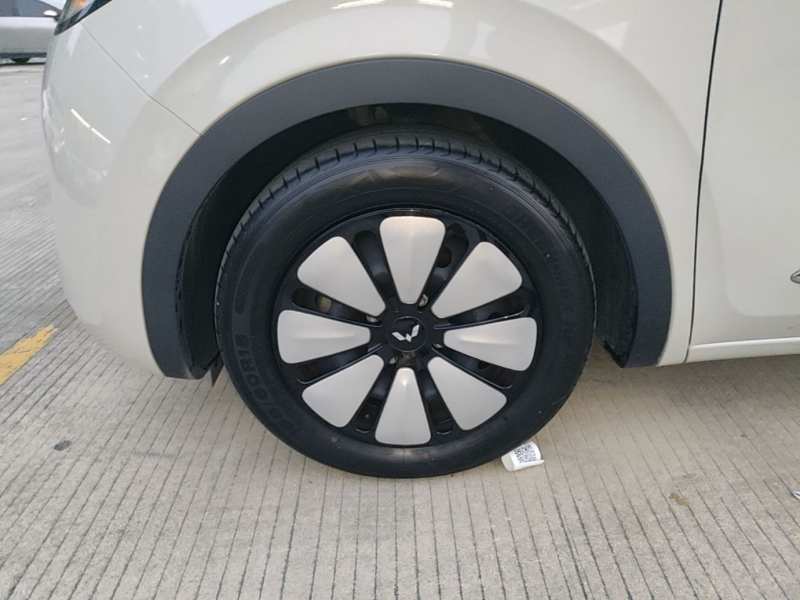 Used Wuling Bingo 2023 333 km Lingxi Connected+ Version — 23