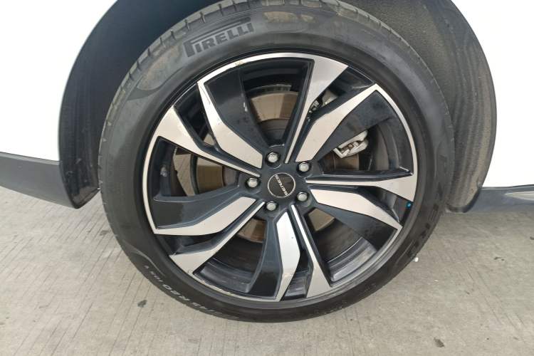 Used SERES SF5 2021 Four-Wheel Drive Freedom Expedition Edition