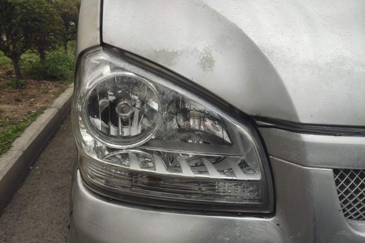 Used BAIC Weiwang 306 2016 1.2L Basic Version 7 Seats A12 China IV Emission Standard Right Front Headlight